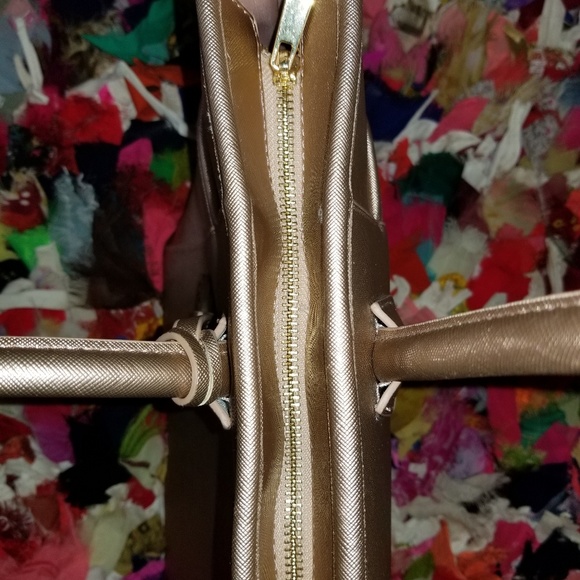 Bebe Tote - Picture 7 of 8